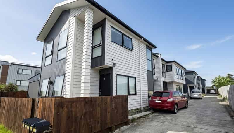 141A Russell Road, Manurewa