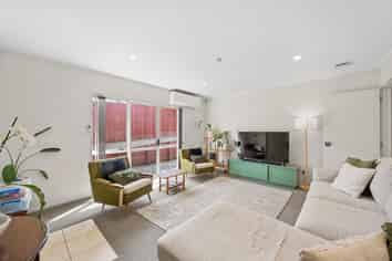 20 Ksenia Drive, Flat Bush