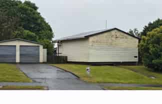 18 Burundi Avenue, Clendon Park