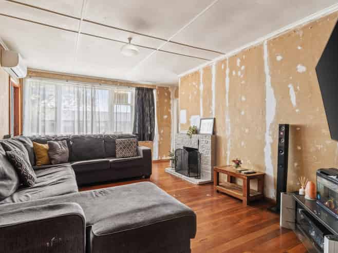 11 Churchill Crescent, Te Hapara