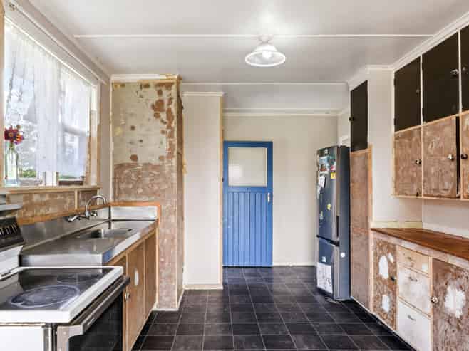 11 Churchill Crescent, Te Hapara