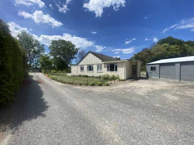 34 Grasmere Avenue, Karamu