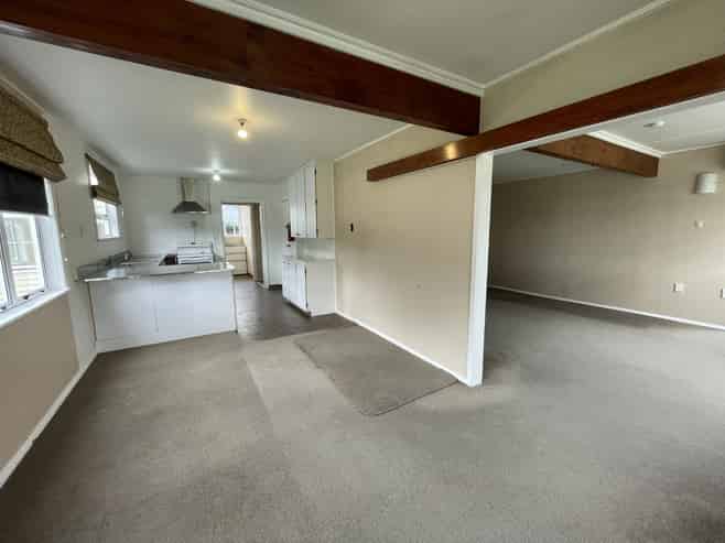 34 Grasmere Avenue, Karamu