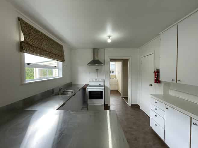 34 Grasmere Avenue, Karamu