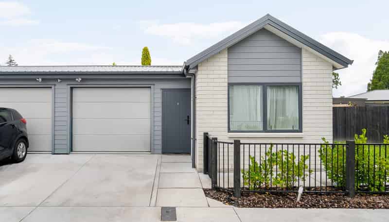 4/9 Beverley Crescent, Hillcrest
