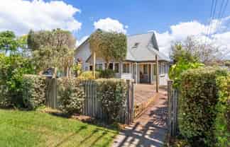 83B Sale Street, Cockle Bay