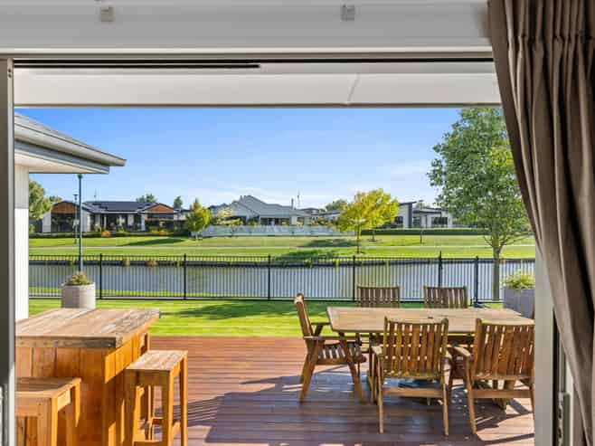 62 Tiritiri Moana Drive, Pegasus