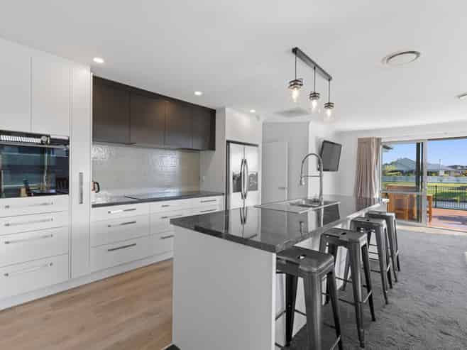 62 Tiritiri Moana Drive, Pegasus