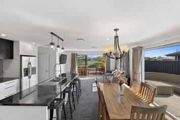 62 Tiritiri Moana Drive, Pegasus