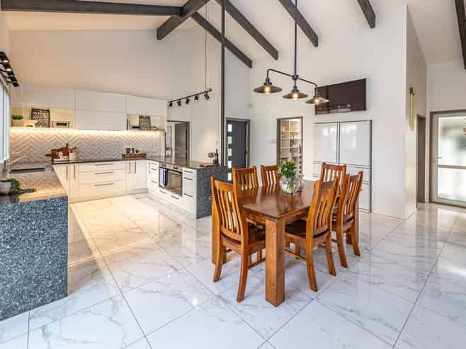 8 Akepiro Place, Tawhero