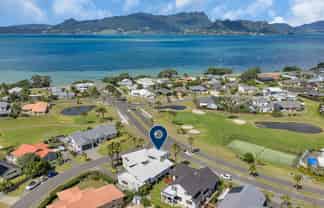 1 Cayman Court, One Tree Point