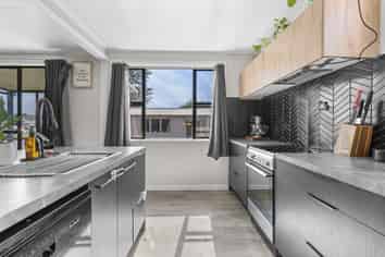 21 Strange Street, Waitara