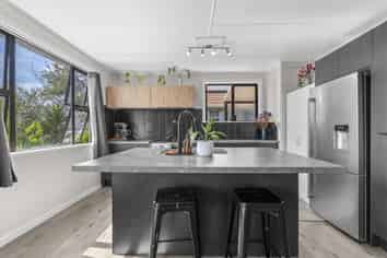 21 Strange Street, Waitara