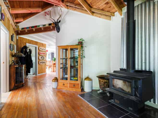 2155 Motueka Valley Highway, Ngatimoti