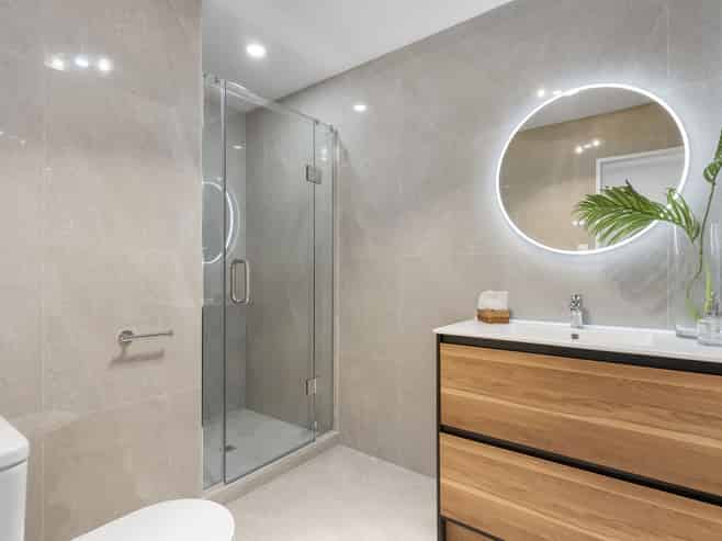 14 and 21/38 Fairlands Avenue, Waterview