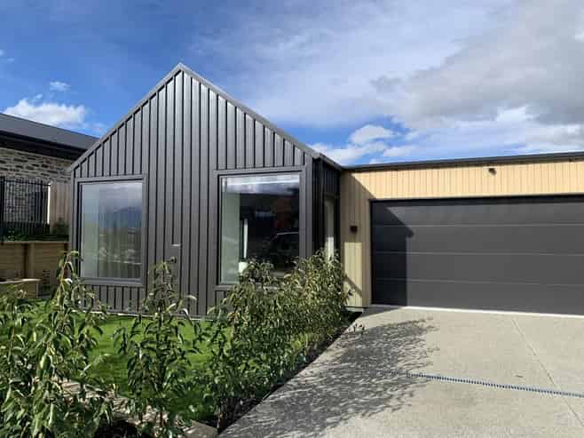 40 Doug Ledgerwood Drive, Wanaka