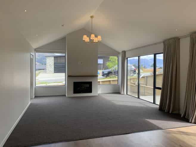 40 Doug Ledgerwood Drive, Wanaka
