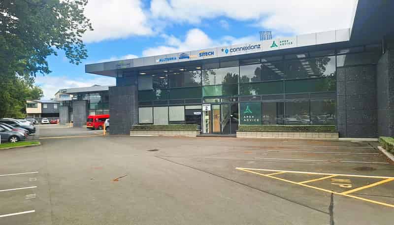  Unit 2/1 Show Place, Addington