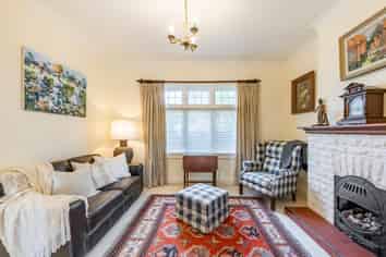 4 Blakey Avenue, Karori