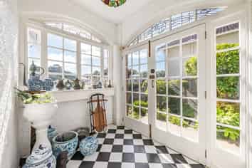 4 Blakey Avenue, Karori