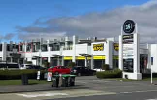 Riccarton Office - Prime Location with Parking