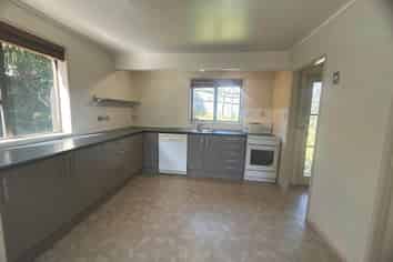 2/39 Drake Street, Howick