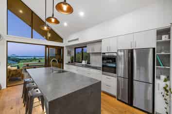 42 Te Auhi Way, Welcome Bay