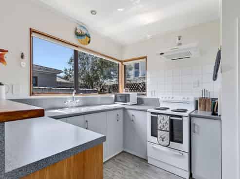 22b Parkers Road, Tahunanui