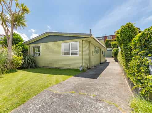 78 Stewart Drive, Newlands