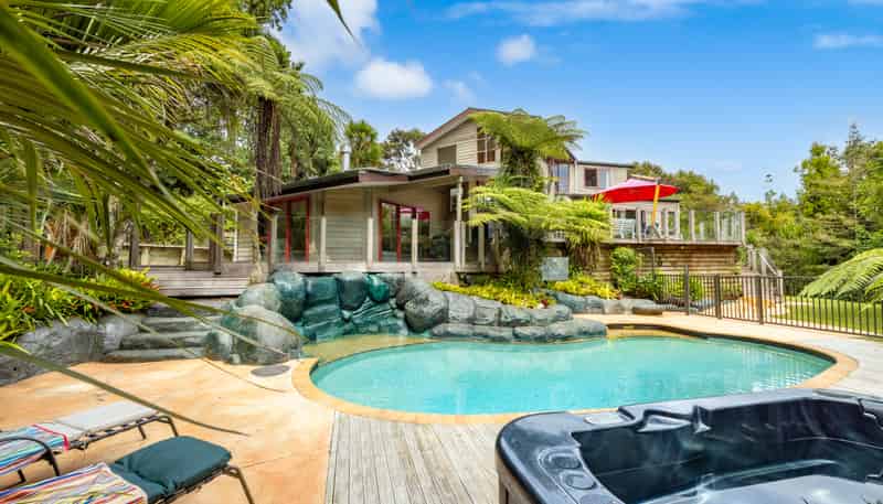 54 Waiwhiu Road, Dome Valley