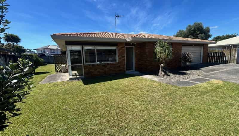 46 Pacific View Road, Papamoa