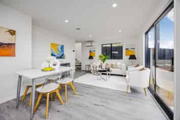 10B Tinkler Place, Favona