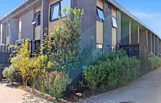 55 Wallace Road, Hobsonville