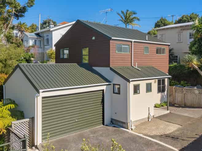 2/20 Quadrant Road, Onehunga