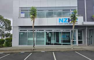 MODERN, CENTRALLY LOCATED OFFICE
