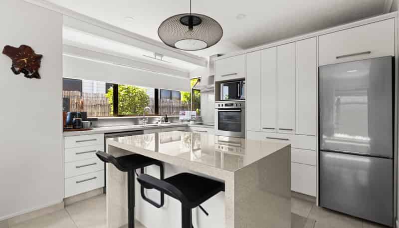 54A Menin Road, Onekawa