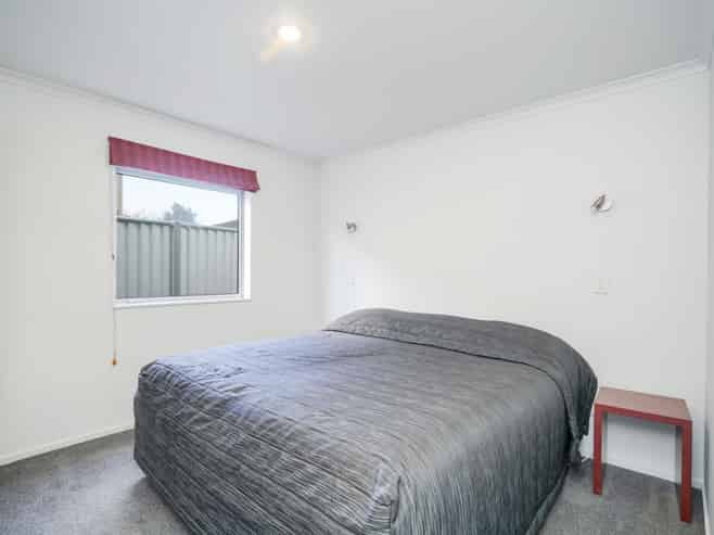 8C Camden Street, Turnbull Thomson Park