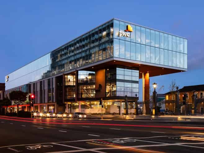 Modern fit-out in the northern CBD (281sqm)