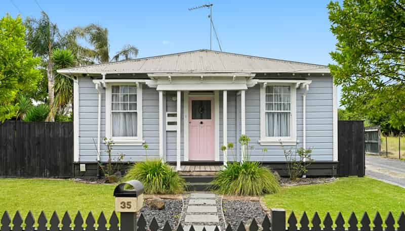 35 Rifle Range Road, Dinsdale