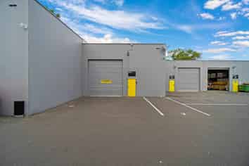 Exceptional Value Industrial Unit 