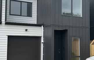 10 Korokio Lane , Henderson