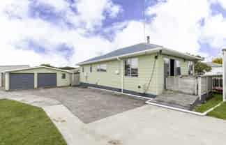 58 Mould Street, Waitara