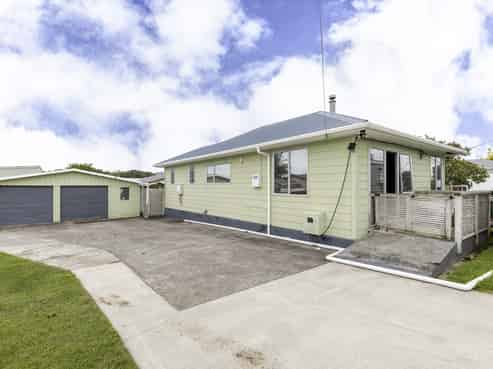 58 Mould Street, Waitara