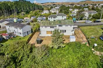 3 - 5 York Place, Cannons Creek