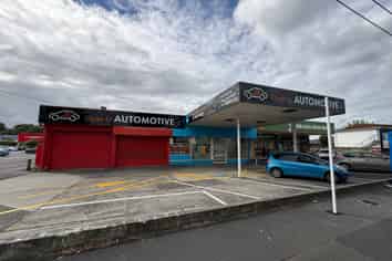 High-Exposure Premises in Hillcrest Hub