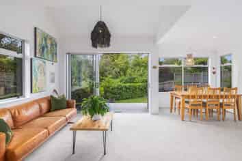 2/117A Warrington Street, EDGEWARE