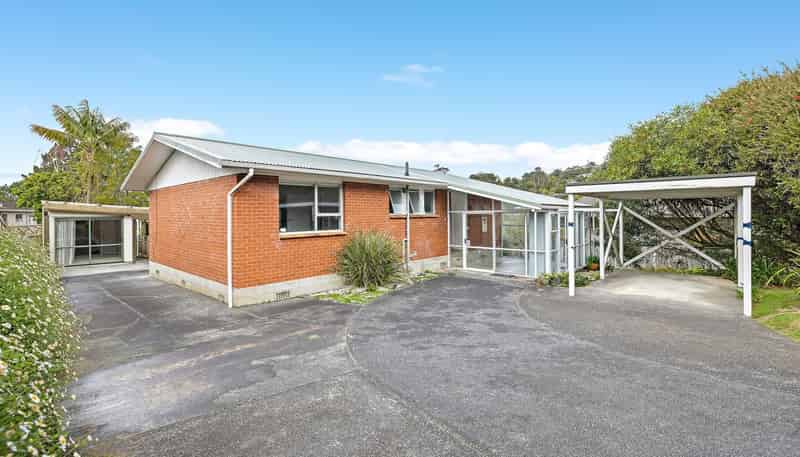 17A  Helvetia Drive, Browns Bay