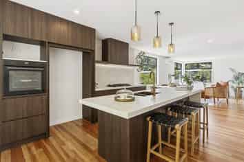 152 Campbell Street, Karori