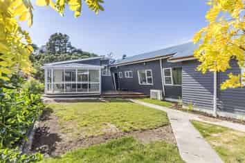 22 Quebec Street, Kingston