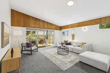 22 Quebec Street, Kingston